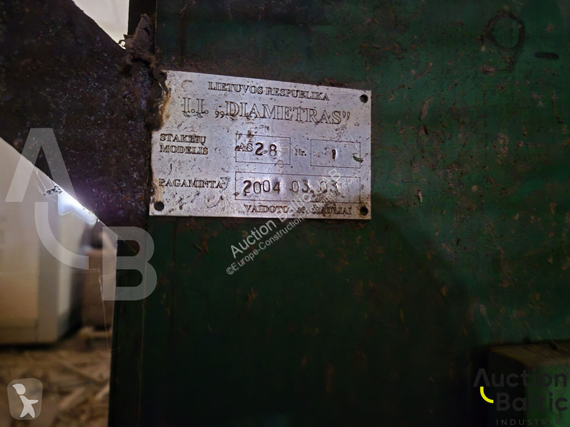 Vybavenie stavebného stroja  AS 281