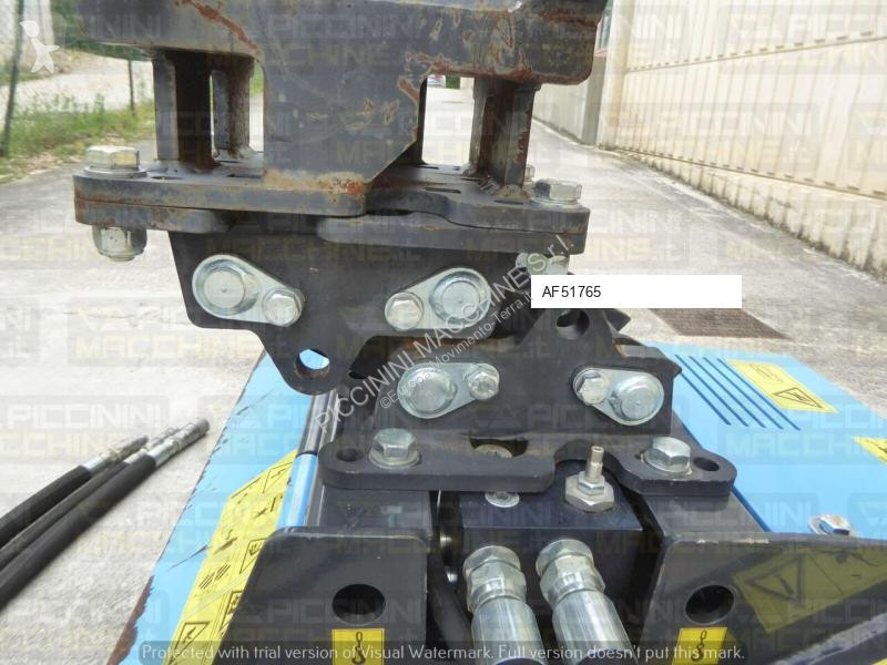 Echipamente pentru construcţii  C90