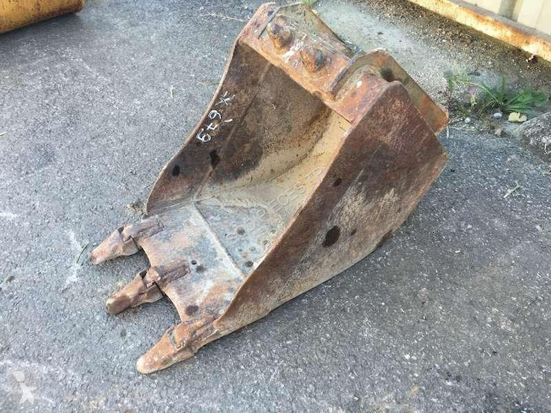 Wyposażenie maszyn Volvo  360mm - pelles 2,5...