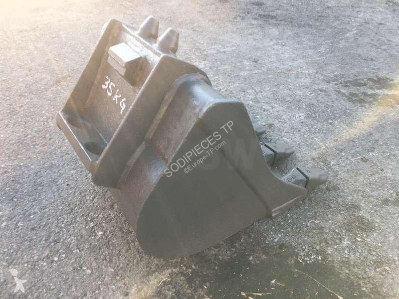 Stavební vybavení Volvo  390mm - attache VOLVO...