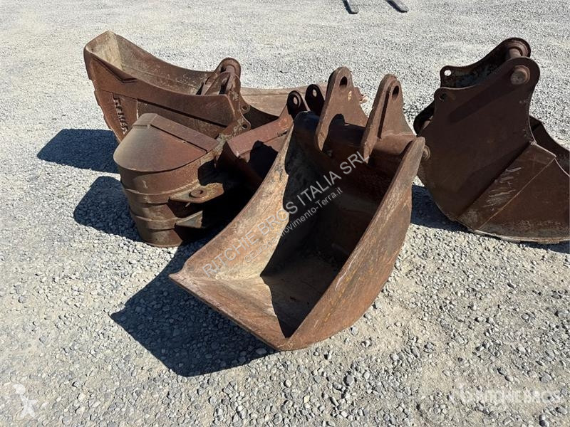 Quantity of (6) Excavator Bucket machinery...