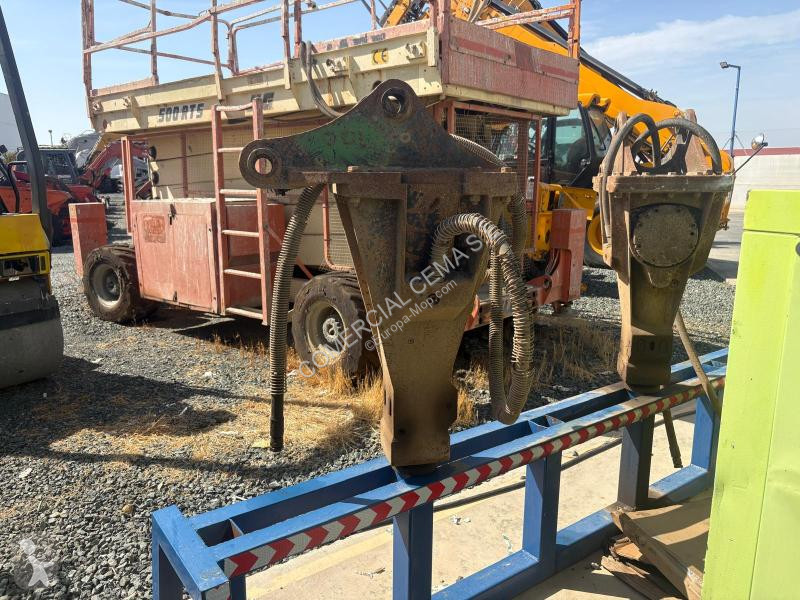 Équipements TP JCB  HM 385