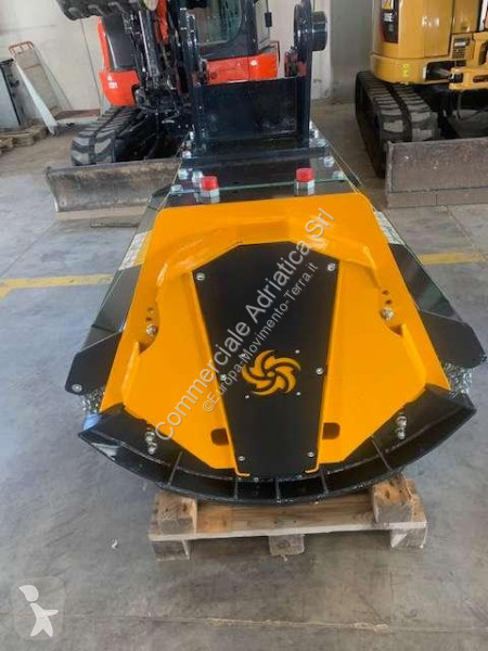 تجهيزات الأشغال العمومية  T13 FS130 REV
