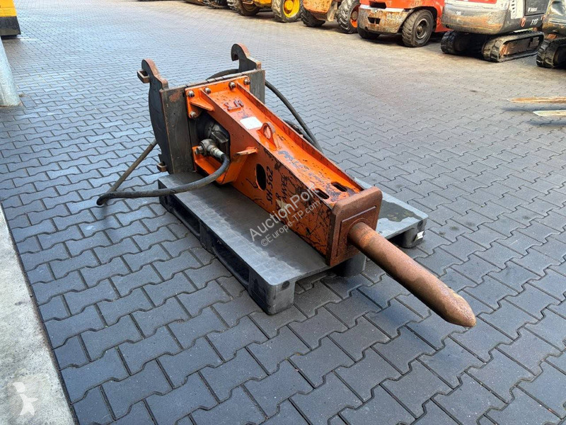 Строително оборудване  SH562P