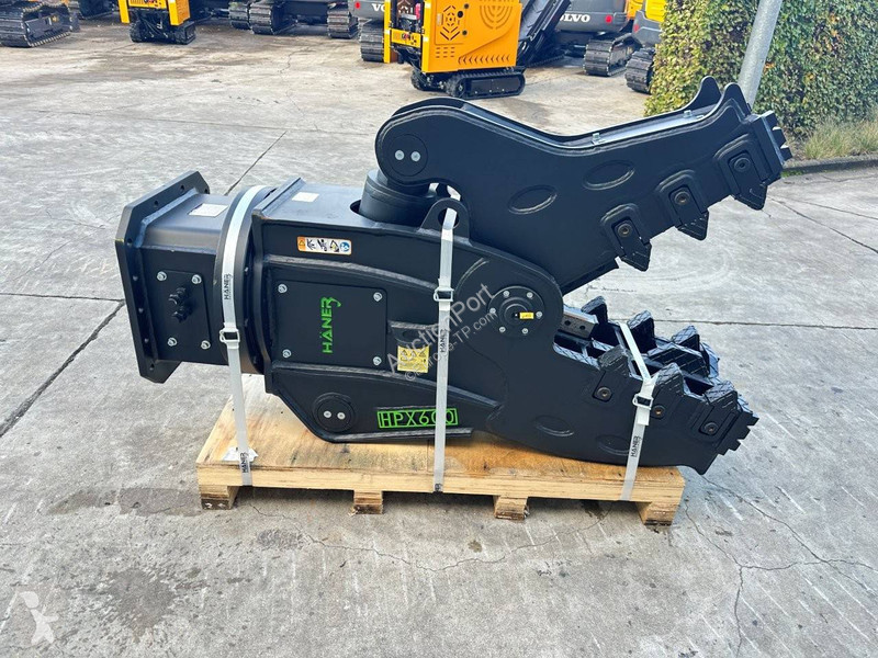 Aanbouwstukken voor bouwmachines  HPX600a