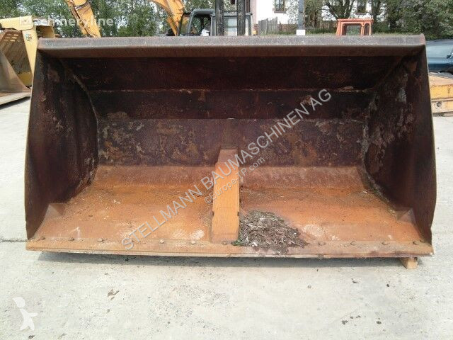 Aanbouwstukken voor bouwmachines  Godet frontal