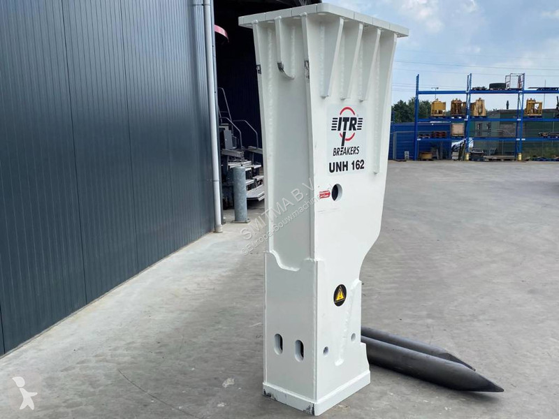 Aanbouwstukken voor bouwmachines  UNH162