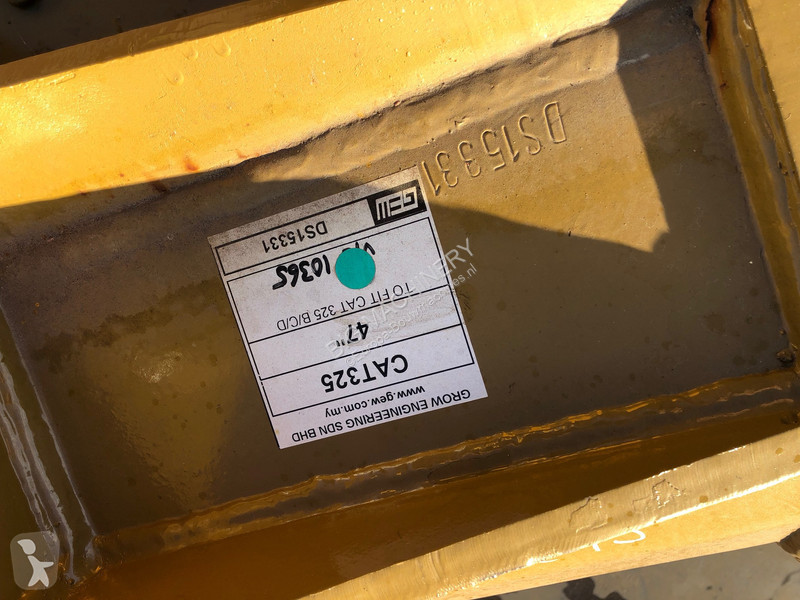 Equipamientos maquinaria OP Caterpillar 325B 47...