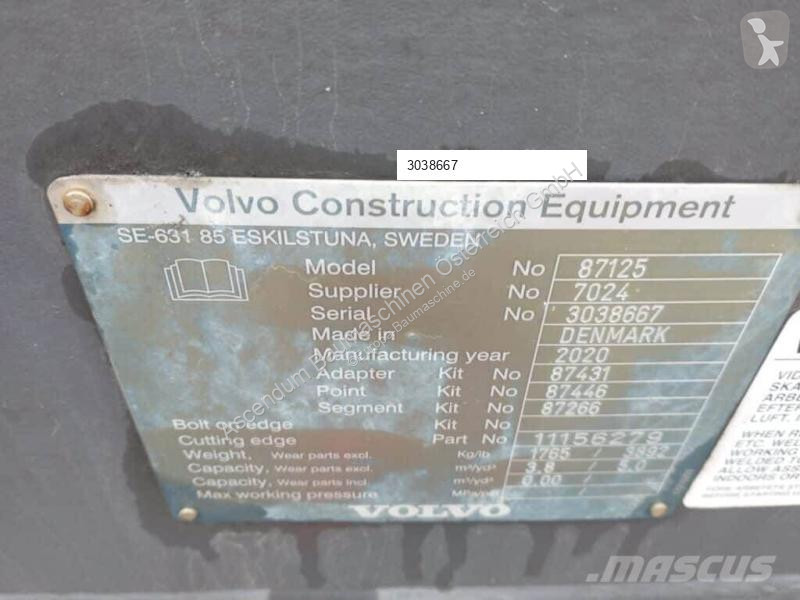 تجهيزات الأشغال العمومية Volvo GP Schaufel...