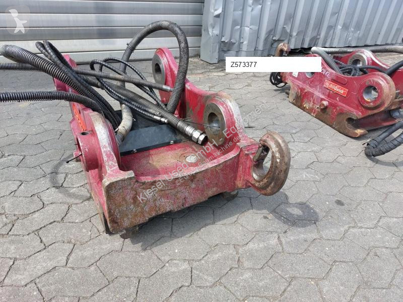 Stavební vybavení Oilquick Attache rapide  pour...