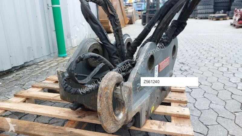 Stavební vybavení Oilquick Attache rapide  OQ65...