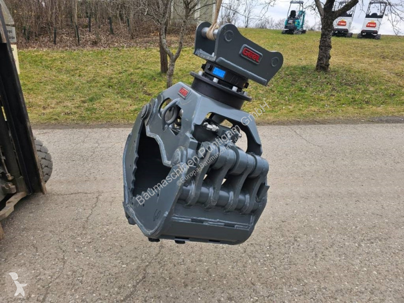 Equipamentos de obras  UG 08