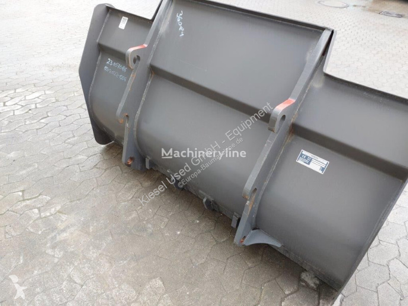 Equipamientos maquinaria OP Hitachi...