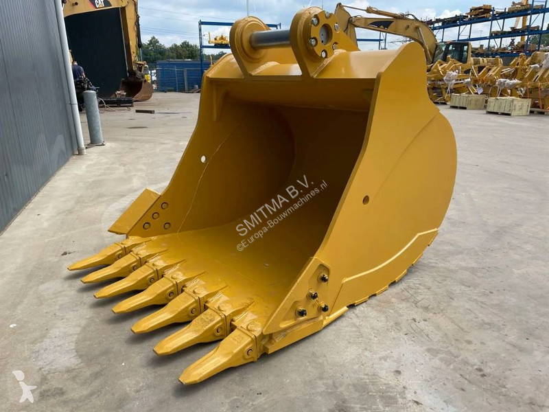 Aanbouwstukken voor bouwmachines Caterpillar...