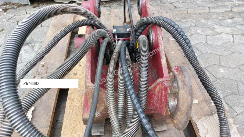 Aanbouwstukken voor bouwmachines Hitachi...