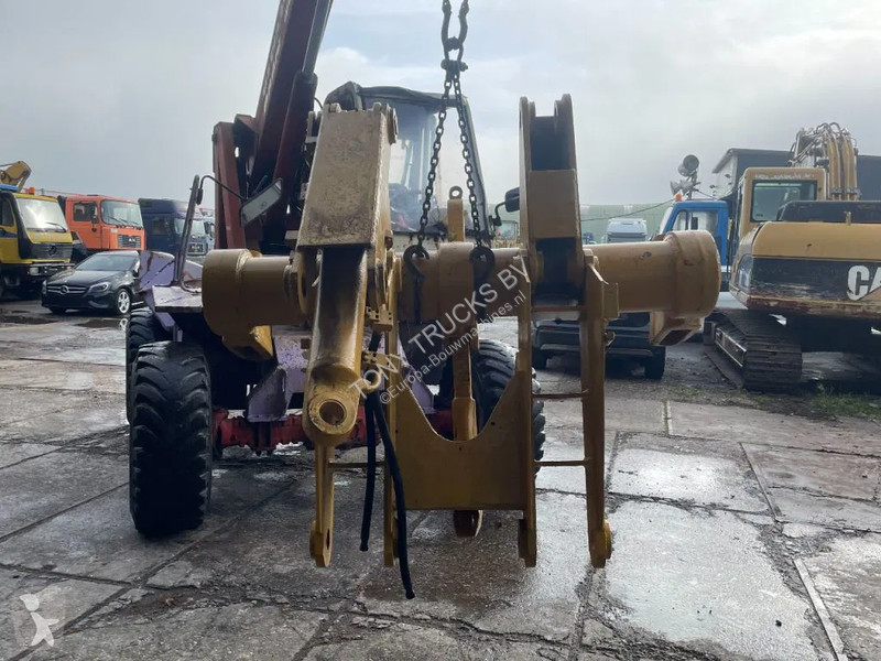 Equipamientos maquinaria OP Caterpillar Ripper...