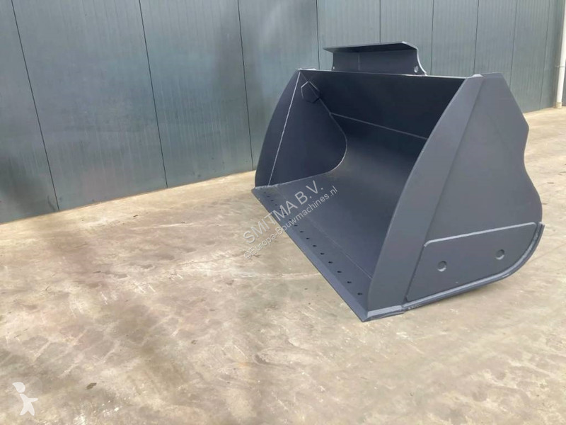 Vybavenie stavebného stroja Volvo L90F
