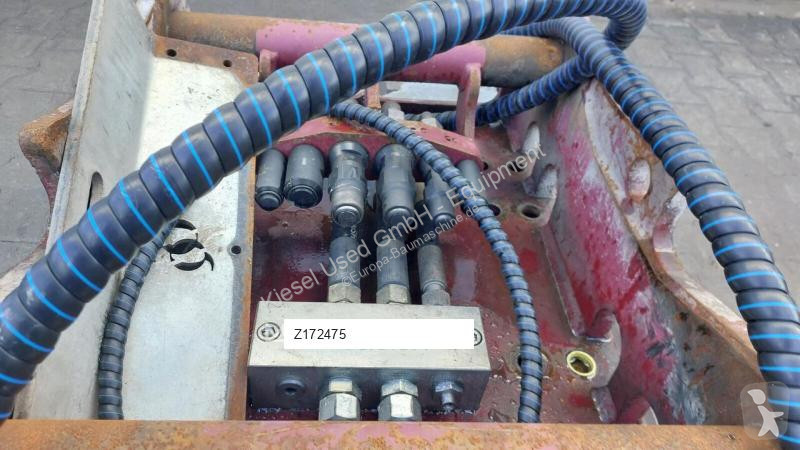 Stavební vybavení Oilquick Attache rapide...