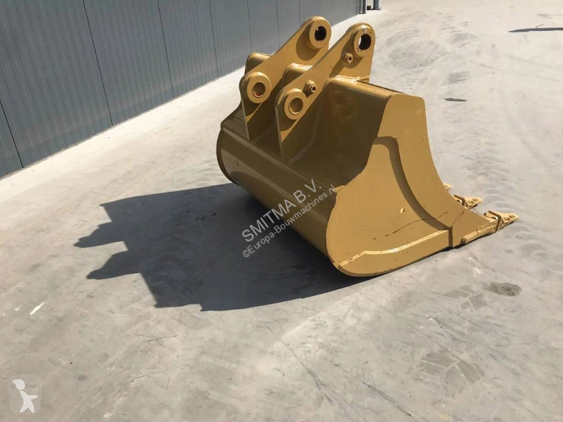Aanbouwstukken voor bouwmachines Caterpillar...