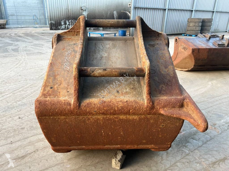 Aanbouwstukken voor bouwmachines  MEK S70