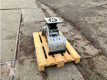 Equipamientos maquinaria OP AJCE 0.8-3ton
