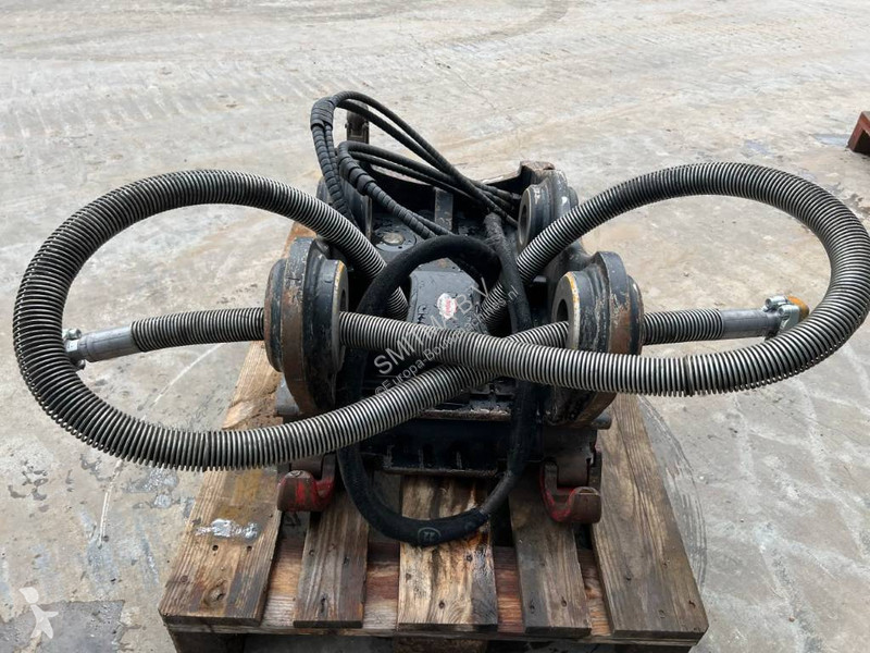 Aanbouwstukken voor bouwmachines Oilquick...