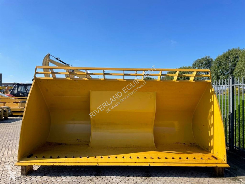 Equipamientos maquinaria OP Caterpillar Bucket