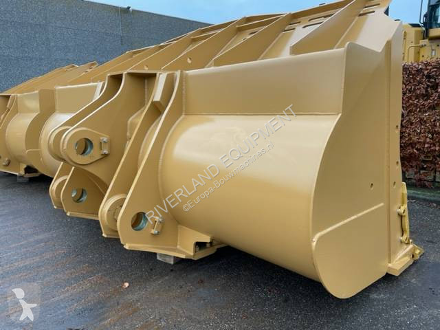 Aanbouwstukken voor bouwmachines Caterpillar...