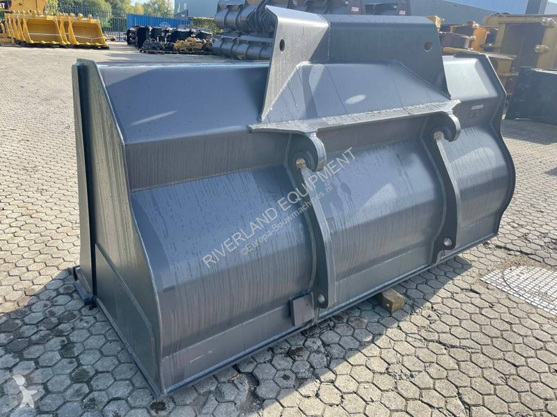 تجهيزات الأشغال العمومية Volvo Fuhrmann  H...