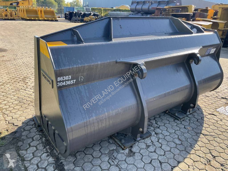 Equipamientos maquinaria OP Volvo H Bucket