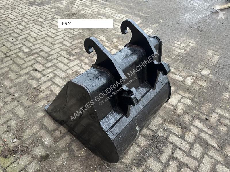Aanbouwstukken voor bouwmachines  Dieplepel...