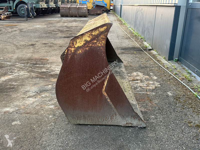 Aanbouwstukken voor bouwmachines  WG-2200