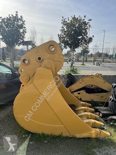 تجهيزات الأشغال العمومية  L. 1550 mm / 5 denti