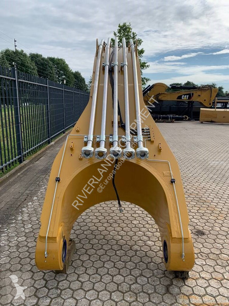 Aanbouwstukken voor bouwmachines Caterpillar...