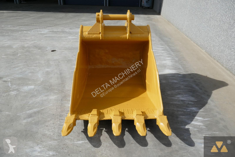 Aanbouwstukken voor bouwmachines Caterpillar...
