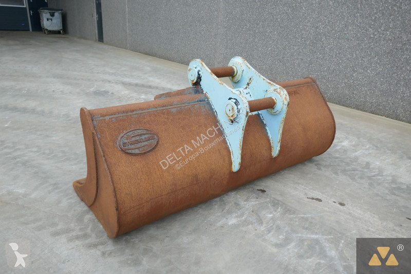 Aanbouwstukken voor bouwmachines Strickland Bucket