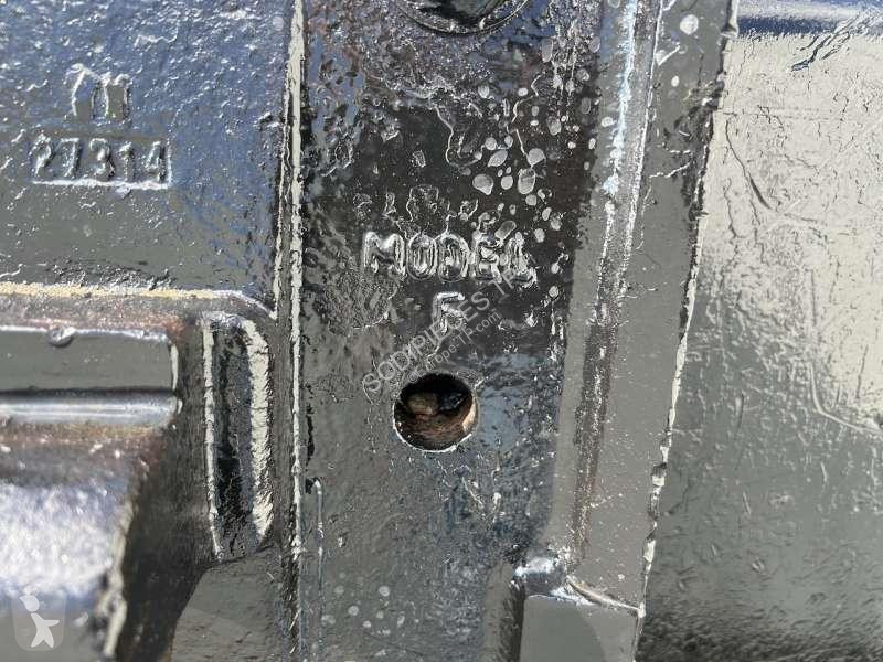 Aanbouwstukken voor bouwmachines Klac  Modele F...