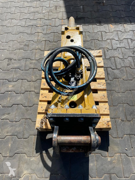 Echipamente pentru construcţii  OSA HB300