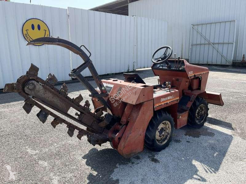 Aanbouwstukken voor bouwmachines Ditch-witch...