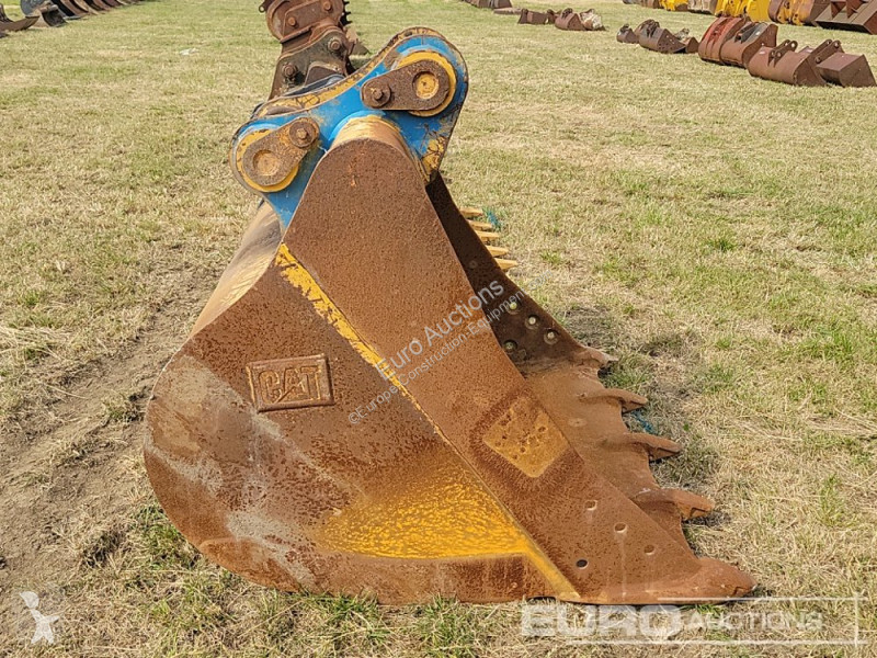 Echipamente pentru construcţii Caterpillar