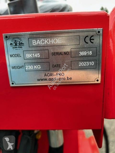 Aanbouwstukken voor bouwmachines  BK145