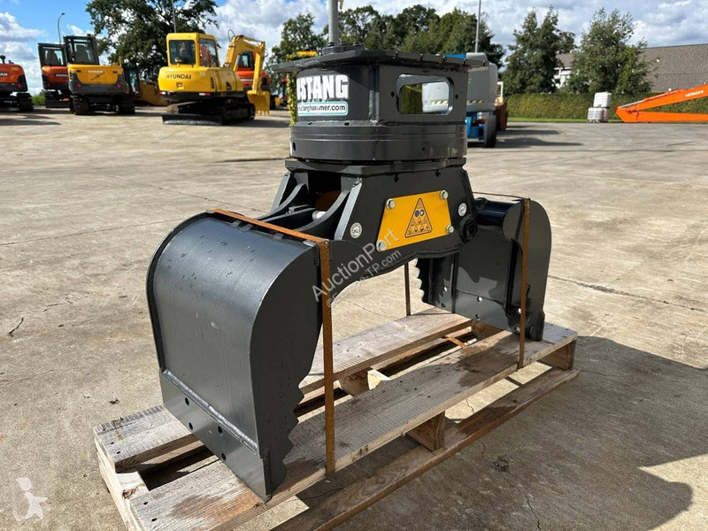 Echipamente pentru construcţii Mustang GRP150CH