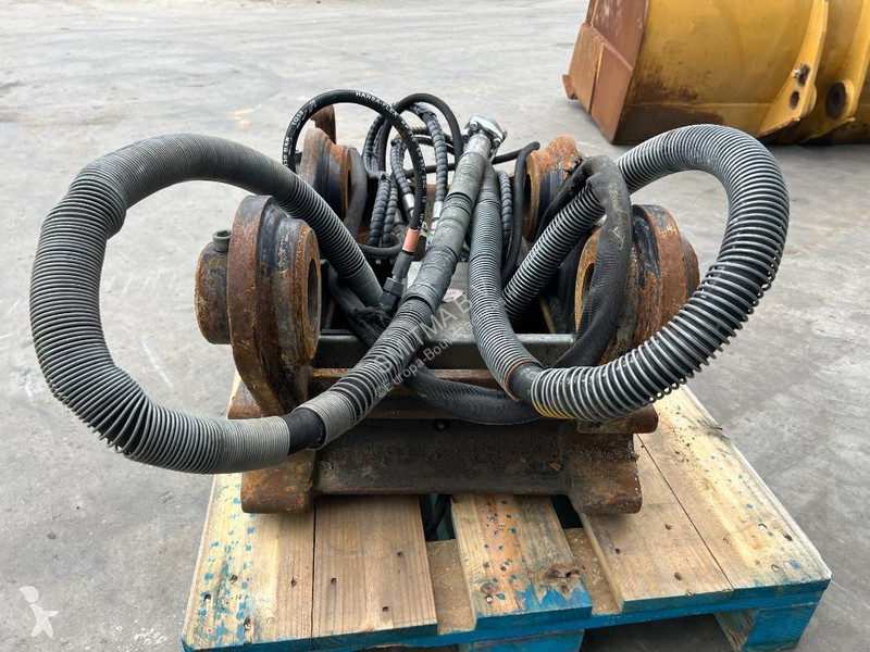 Vybavenie stavebného stroja Oilquick OQ70/55 -...