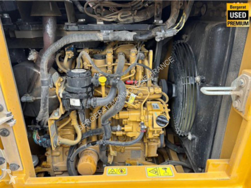 Équipements TP Caterpillar 305