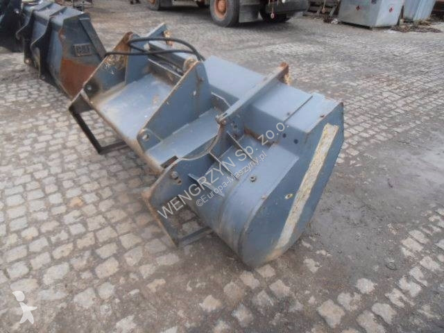 Vybavenie stavebného stroja  BETONOMIESZARKA DO...