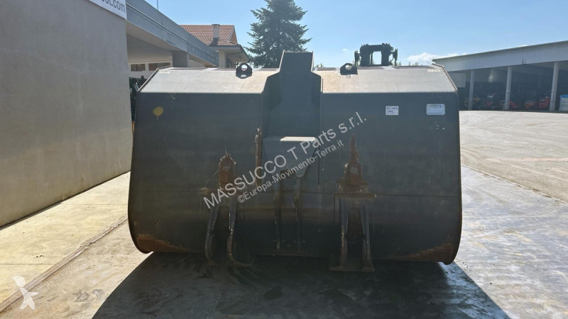Vybavenie stavebného stroja  W190C