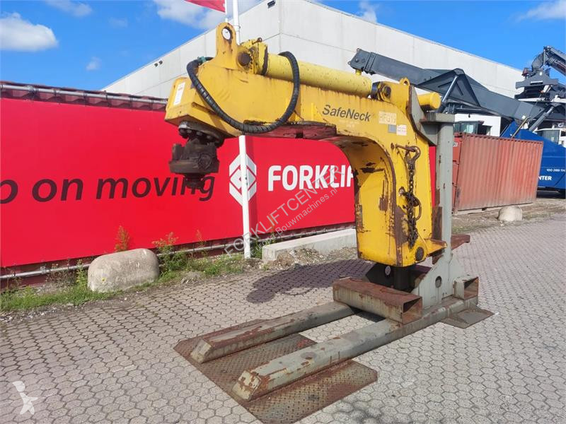 Vybavenie stavebného stroja  SAN 40L SafeNeck...