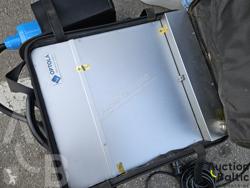 Vybavenie stavebného stroja  laser cleaning device