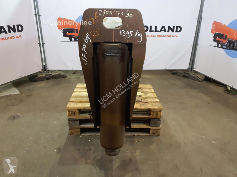 تجهيزات الأشغال العمومية Terex