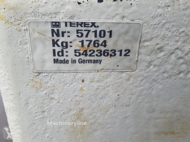 Vybavenie stavebného stroja Terex Demag...